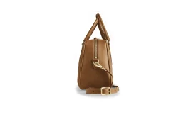 Emma Satchel><noscript><img width=
