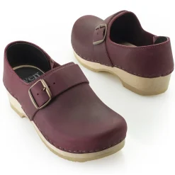 Sven Clogs Closed Back Large Buckle Women's>J. W. Hulme Co Online